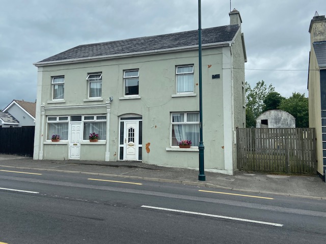 Main Street, Williamstown, Co Galway.F45 CT98 – 5 Bed Residential with Commercial Potential